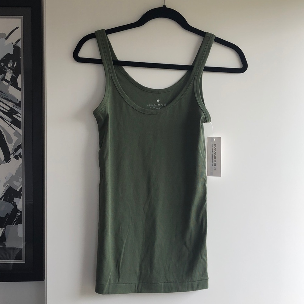 NWT Banana Republic tank top olive color